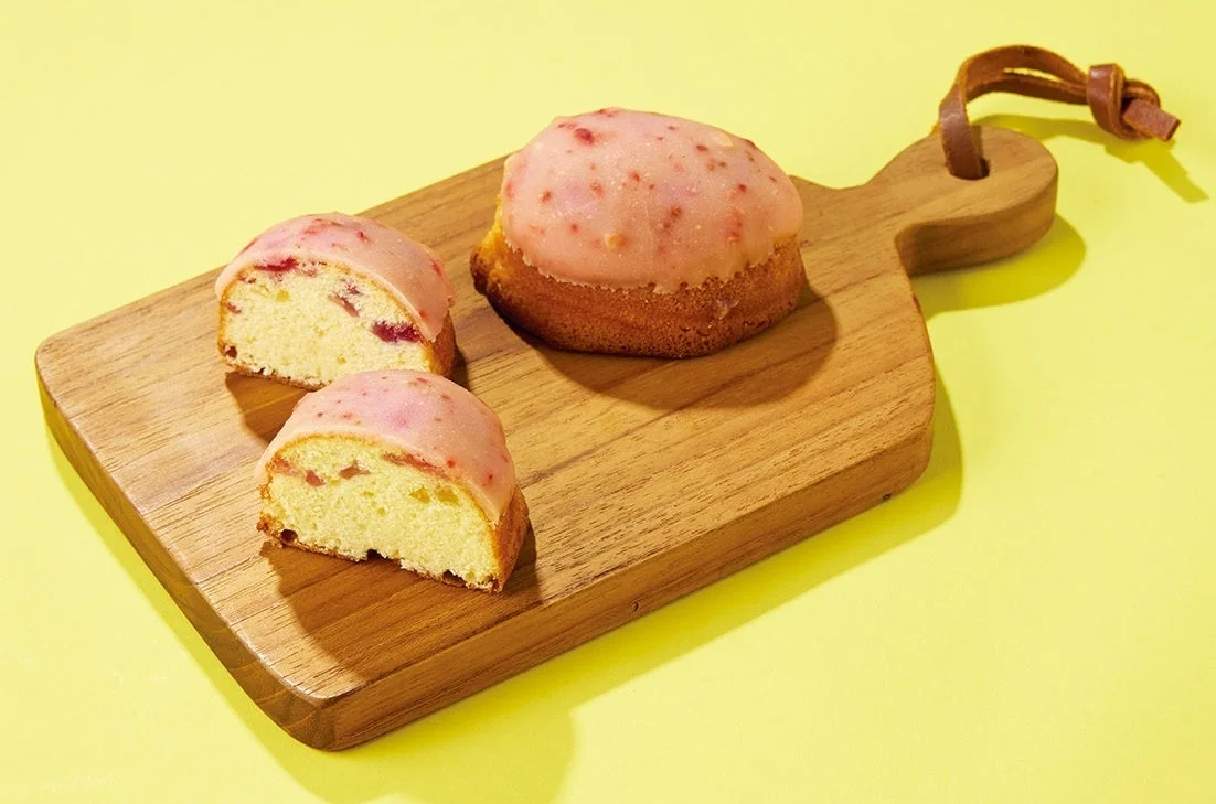 いちごのレモンケーキ