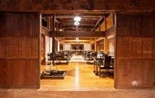 水車の里 瑞穂蔵の店内