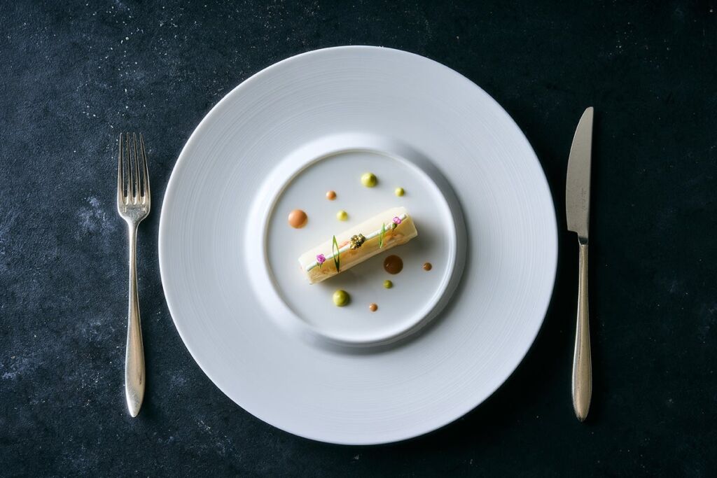 【ホテルオークラ東京ベイ】総料理長 山本 克哉の就任を記念した特別ディナーイベントを開催